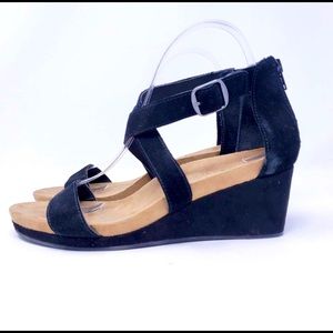 Lucky Brand Kenadee Black Suede Wedge Sandals 8.5